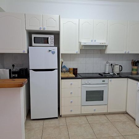 Paradise Gardens II Anastasia Apartment Пафос Екстериор снимка